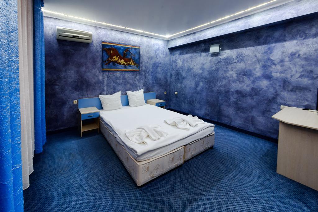 Hotel Afrodita Plovdiv Buitenkant foto